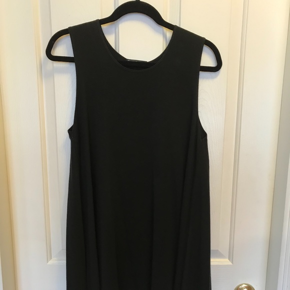 Brandy Melville Alena Dress - Picture 4 of 4